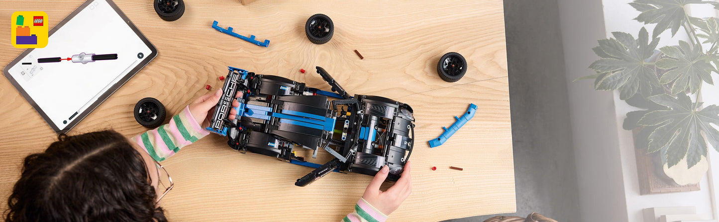 Lego - Auto da corsa Porsche GT4 e-Performance 42176