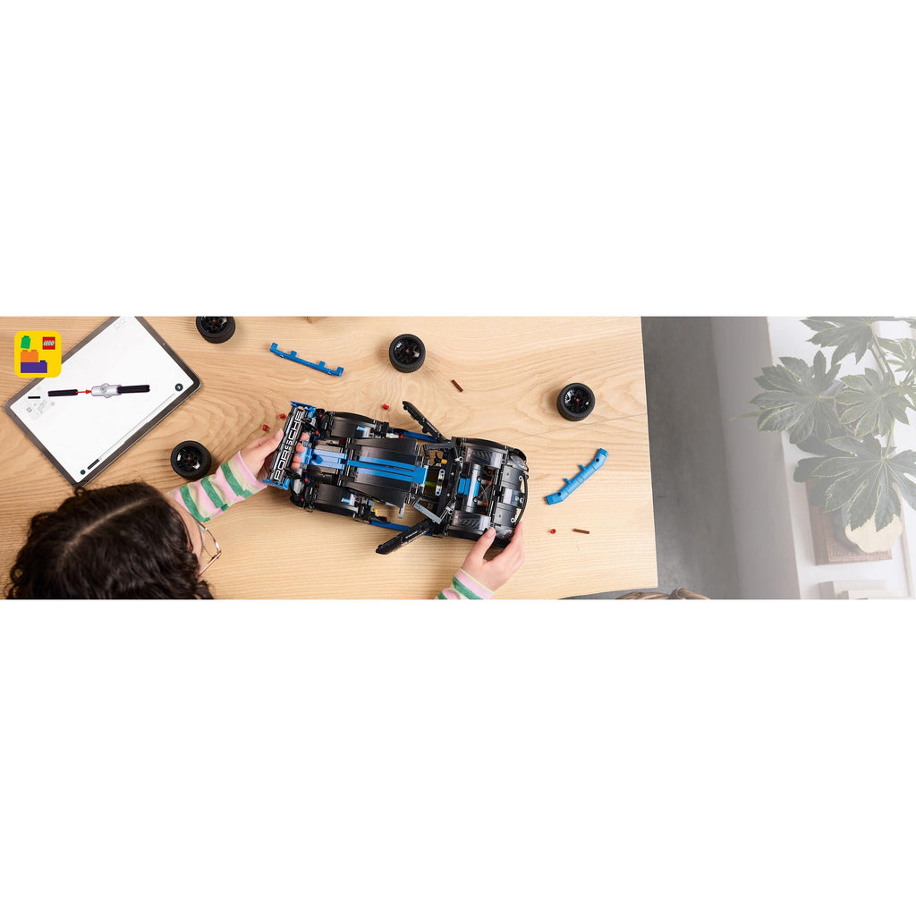 LEGO - Auto da corsa Porsche GT4 e-Performance 42176