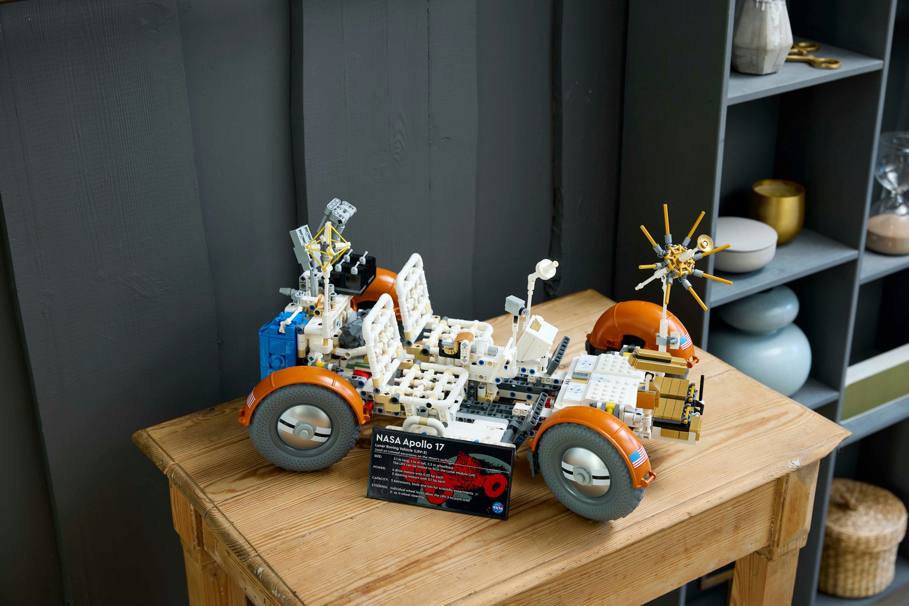 LEGO - Rover lunare NASA Apollo 42182
