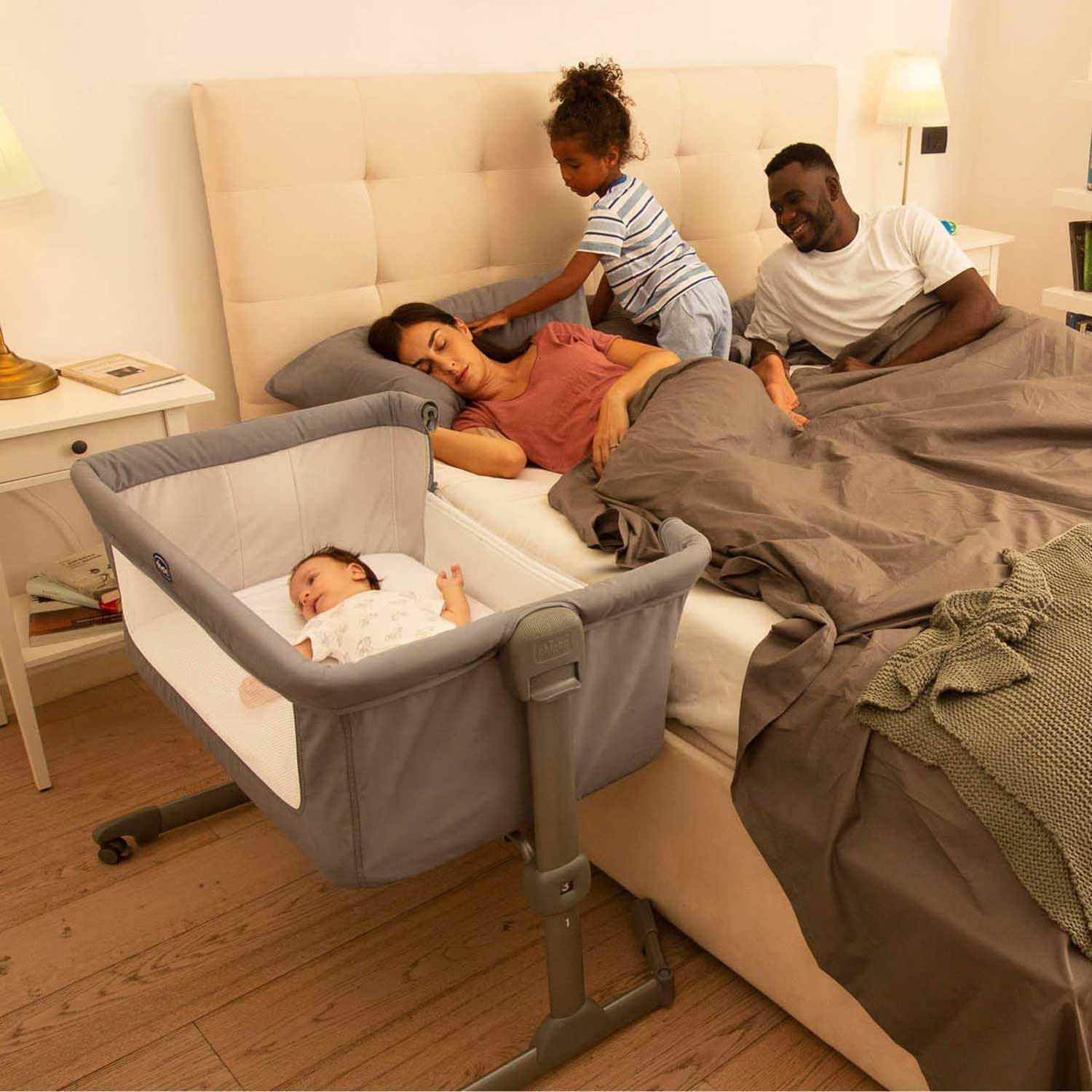 Chicco - Next2Me Essential Co-Sleeping Cradle