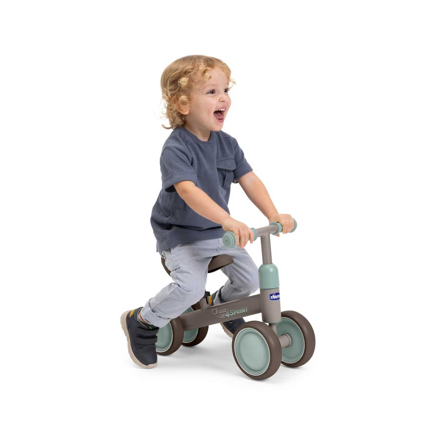 Chicco - Linea Move & Grow: Quadriciclo