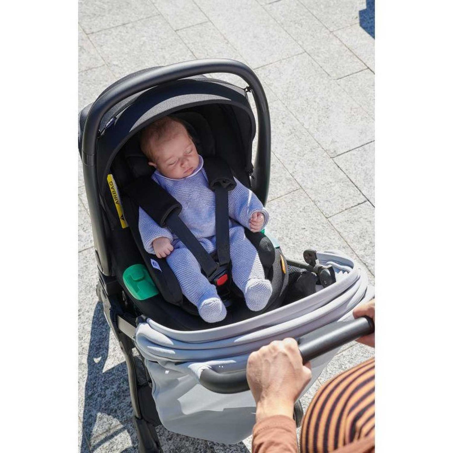 Chicco - Ultra-compact stroller We