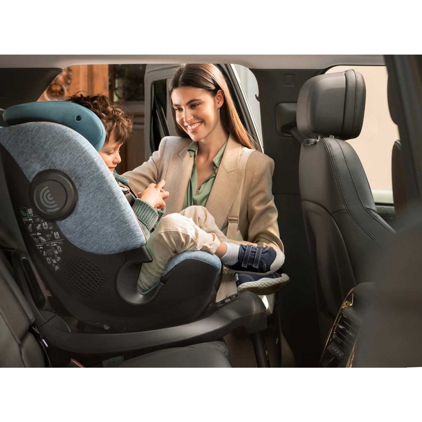 Chicco - Bi-Seat Car Seat ISize 61_150 Cm