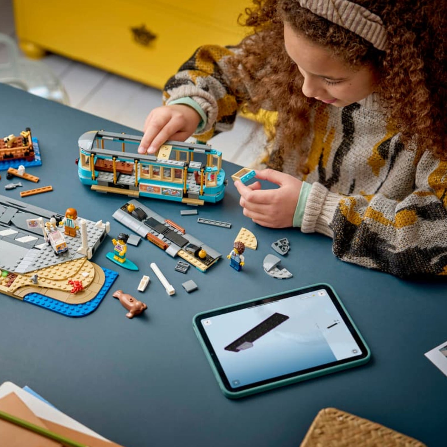 LEGO - City Trains Tram Classico Della Spiaggia 60506