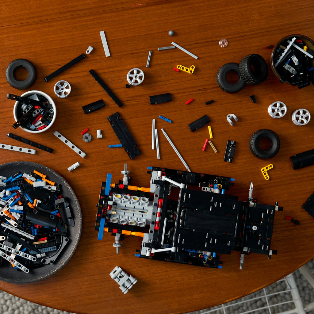 LEGO - Technic Auto Dodge Charger Fast And Furious 42231