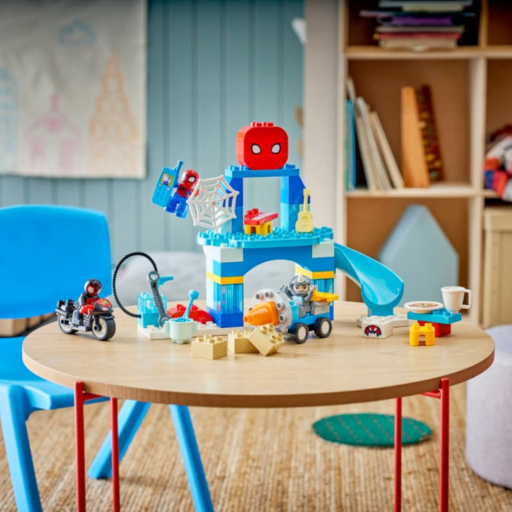 LEGO - Webquarters del Team Spidey 10464