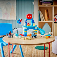 LEGO - Webquarters del Team Spidey 10464