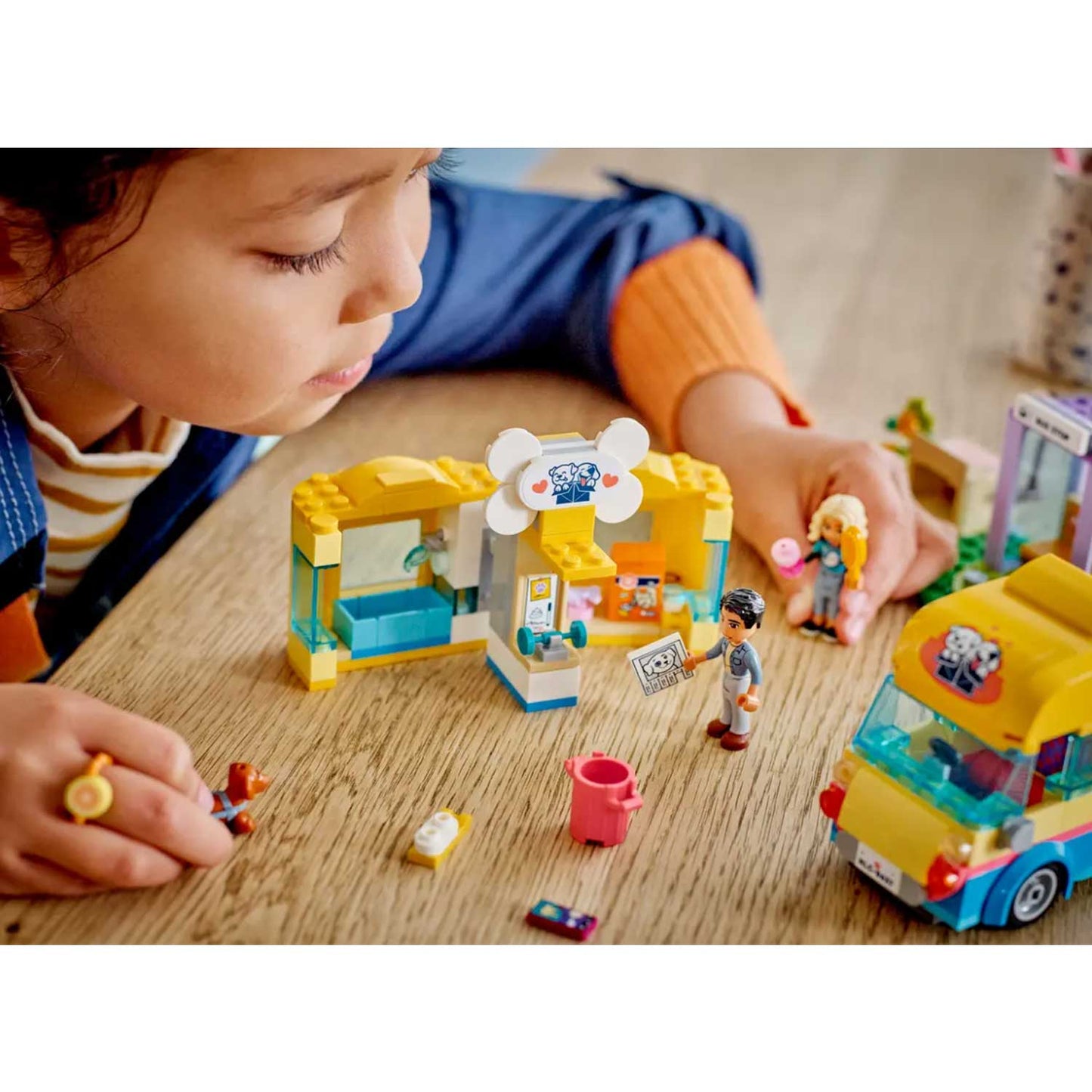 Lego - Friends Furgone di soccorso dei cani 41741