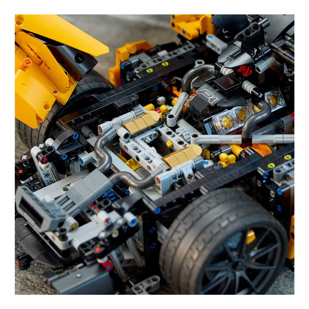 LEGO - Hypercar McLaren P1 42172