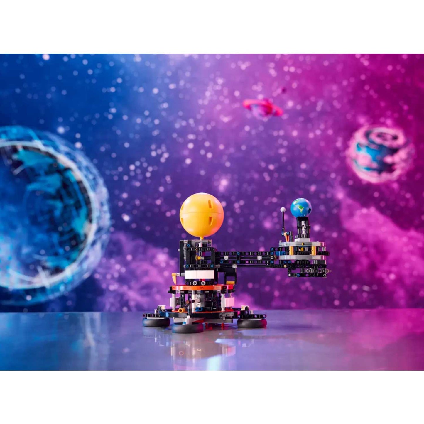 Lego - Lego Technic Pianeta Terra E Luna In Orbita 42179