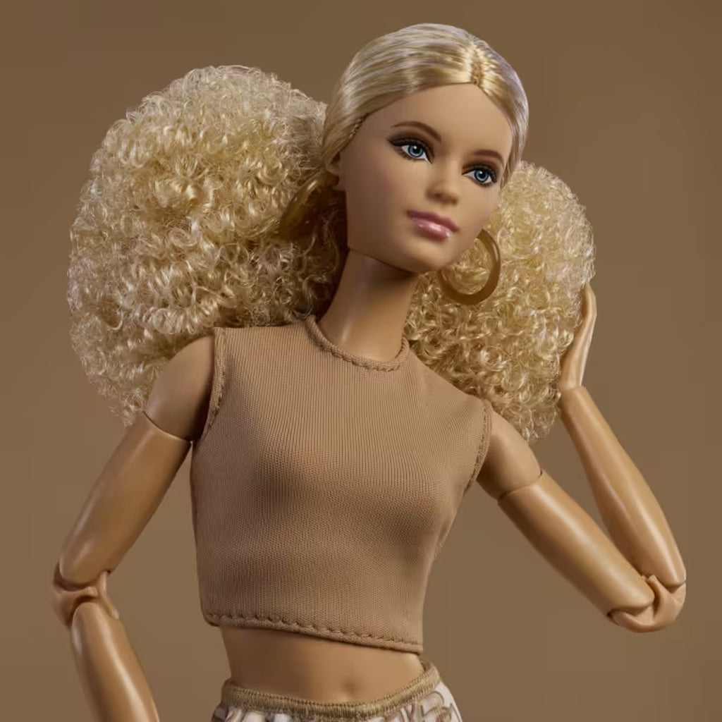 Mattel - Barbie Basics New Bionda JJX26