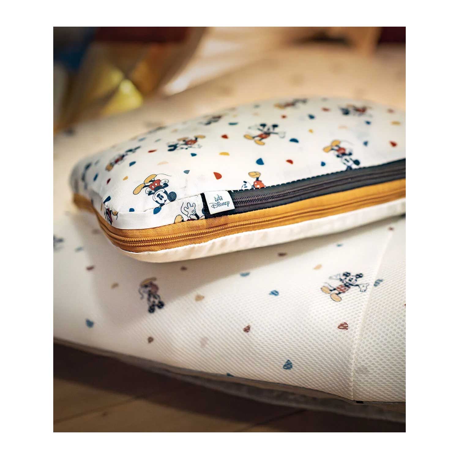 STOKKE® - CloudSleeper™ JETKIDS™ inflatable children's bed