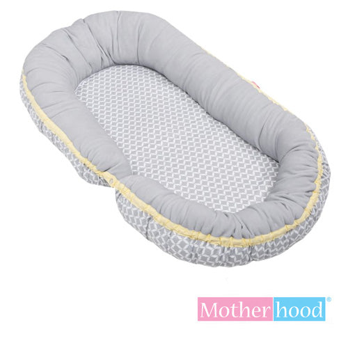 MotherHood - Soft Crib Reducer For Bed 2 in 1